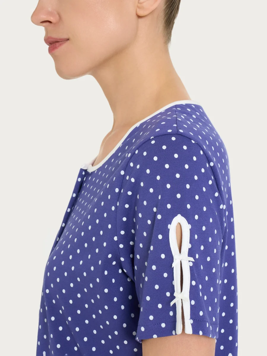 Camicia da notte a pois con collo a serafino in Jersey di cotone - Navy Blue Pois - immagine 4